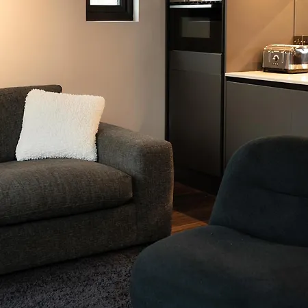 Apartment Luxury Container Bristol