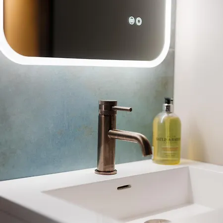 Luxury Container * Бристоль