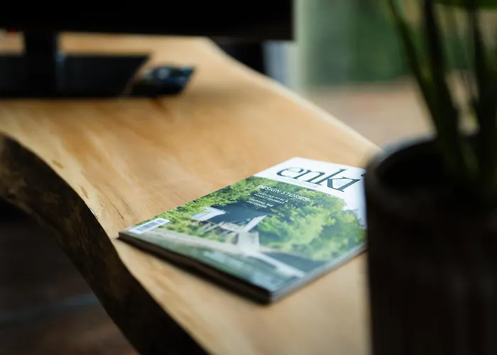 Luxury Container Бристоль