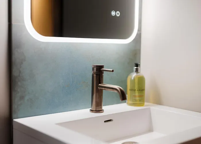 Luxury Container * 브리스틀